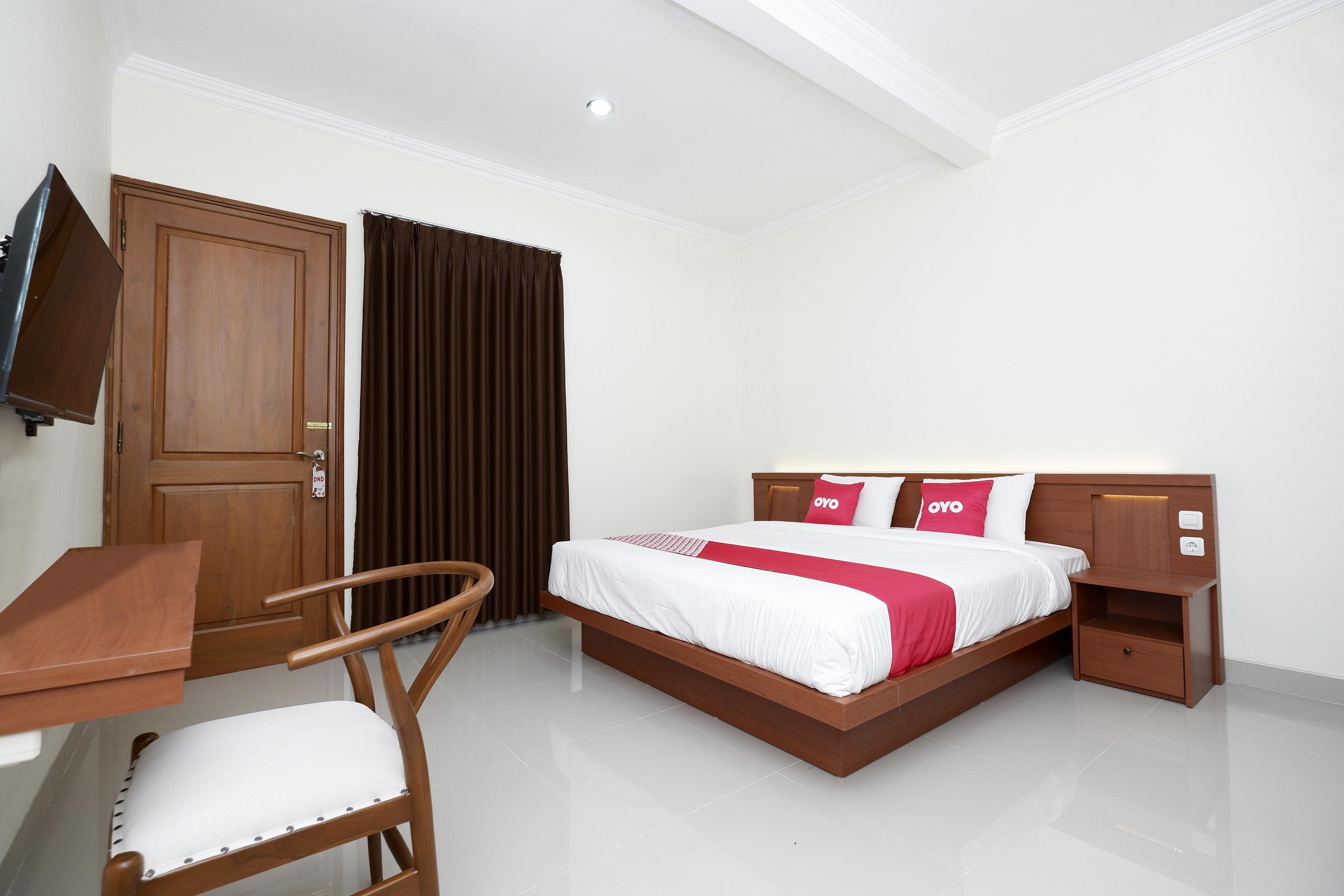 Oyo 2327 Pagsis Village Klaten Exterior foto