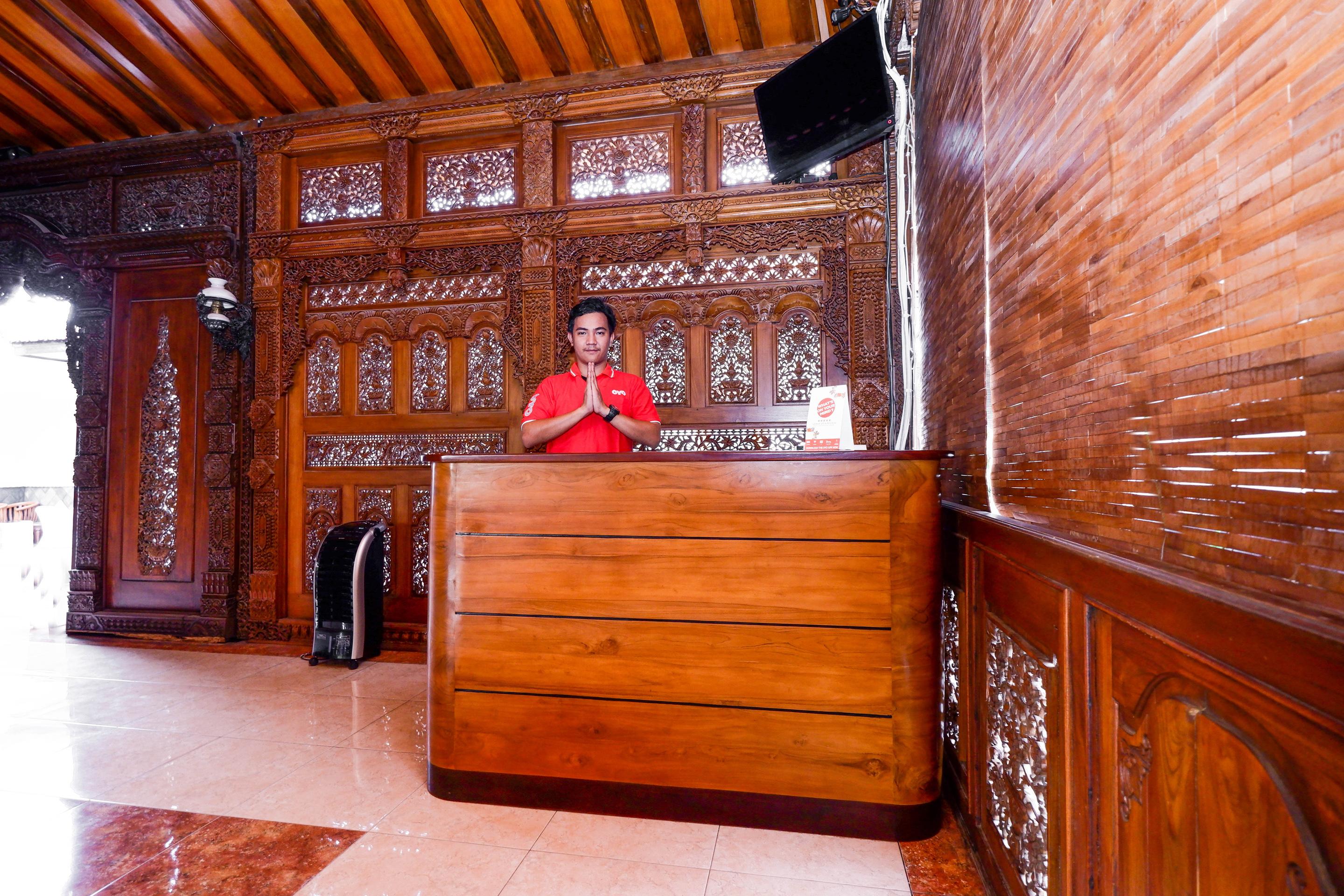 Oyo 2327 Pagsis Village Klaten Exterior foto